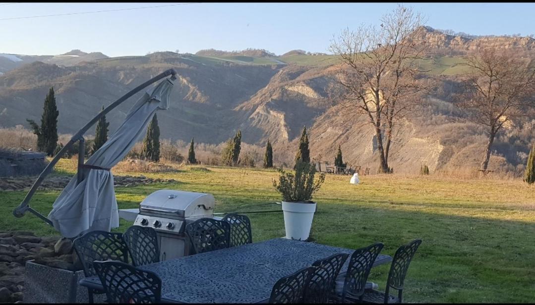 Cristallo Private Double Room & Ensuite Open Space Bathroom With Views Fontanelice Bagian luar foto